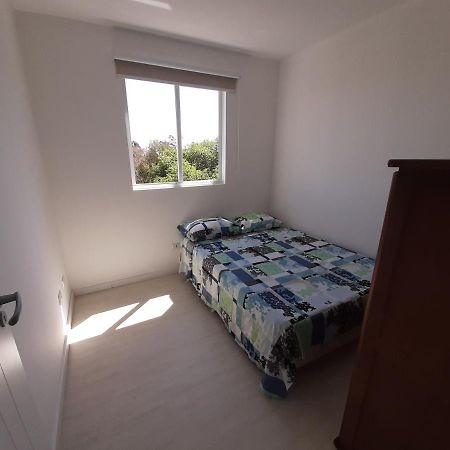 Quarto com cama de casal ao lado da Ópera de Arame Curitiba Exterior foto