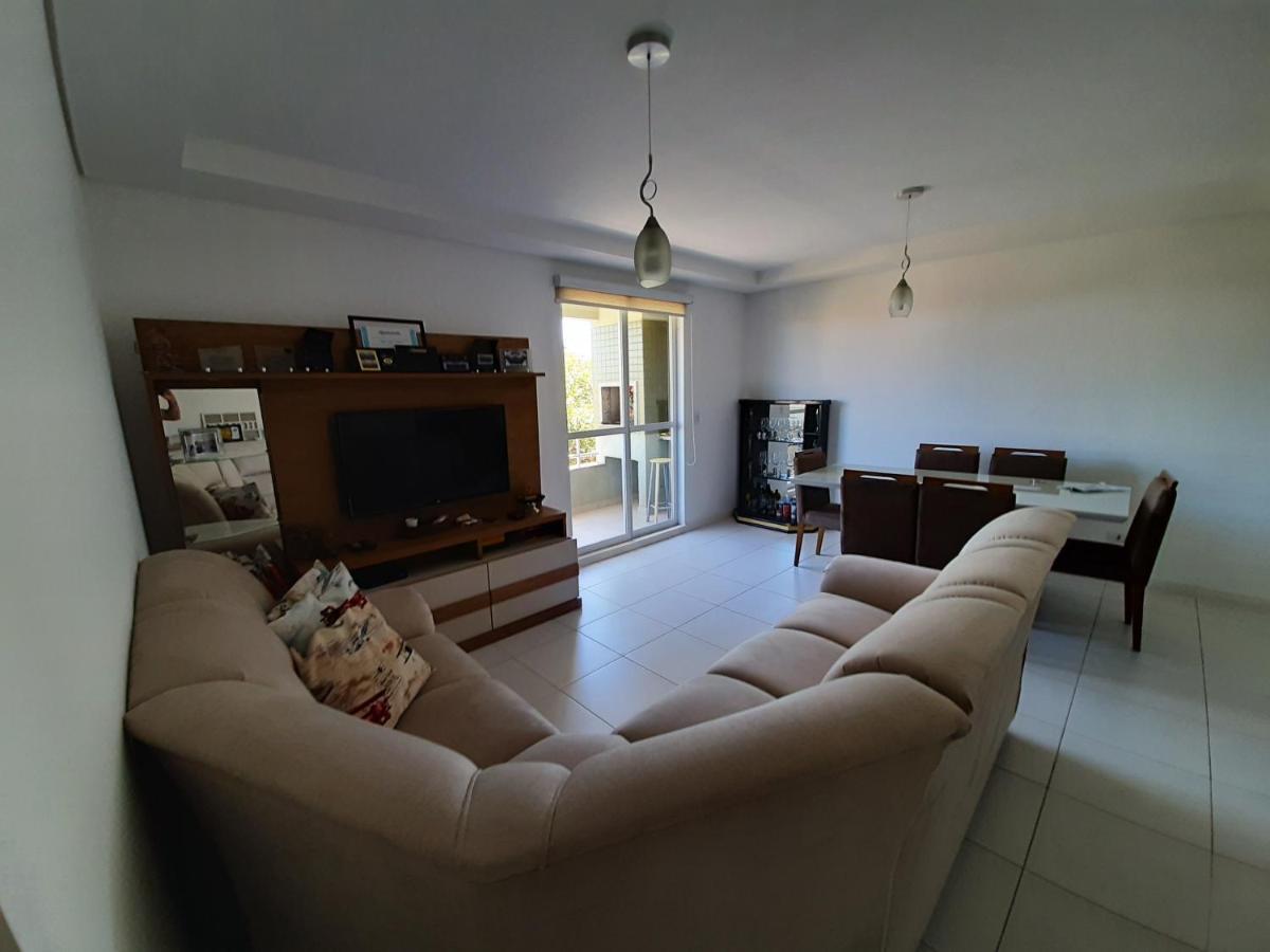 Quarto com cama de casal ao lado da Ópera de Arame Curitiba Exterior foto